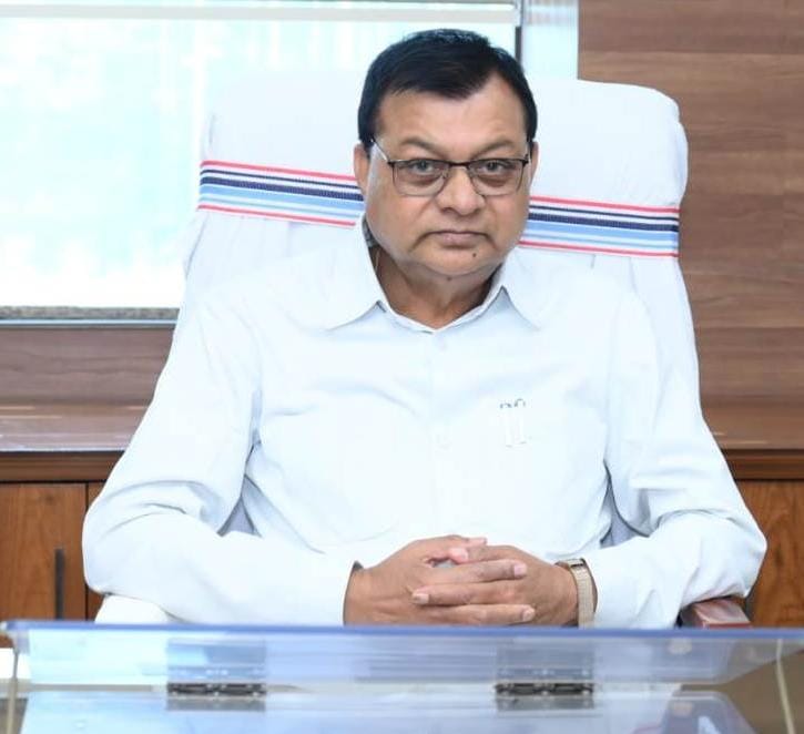 निवेशकों के लिए आकर्षक है हमारी नई औद्योगिक नीति : उद्योग मंत्री लखन लाल देवांगन