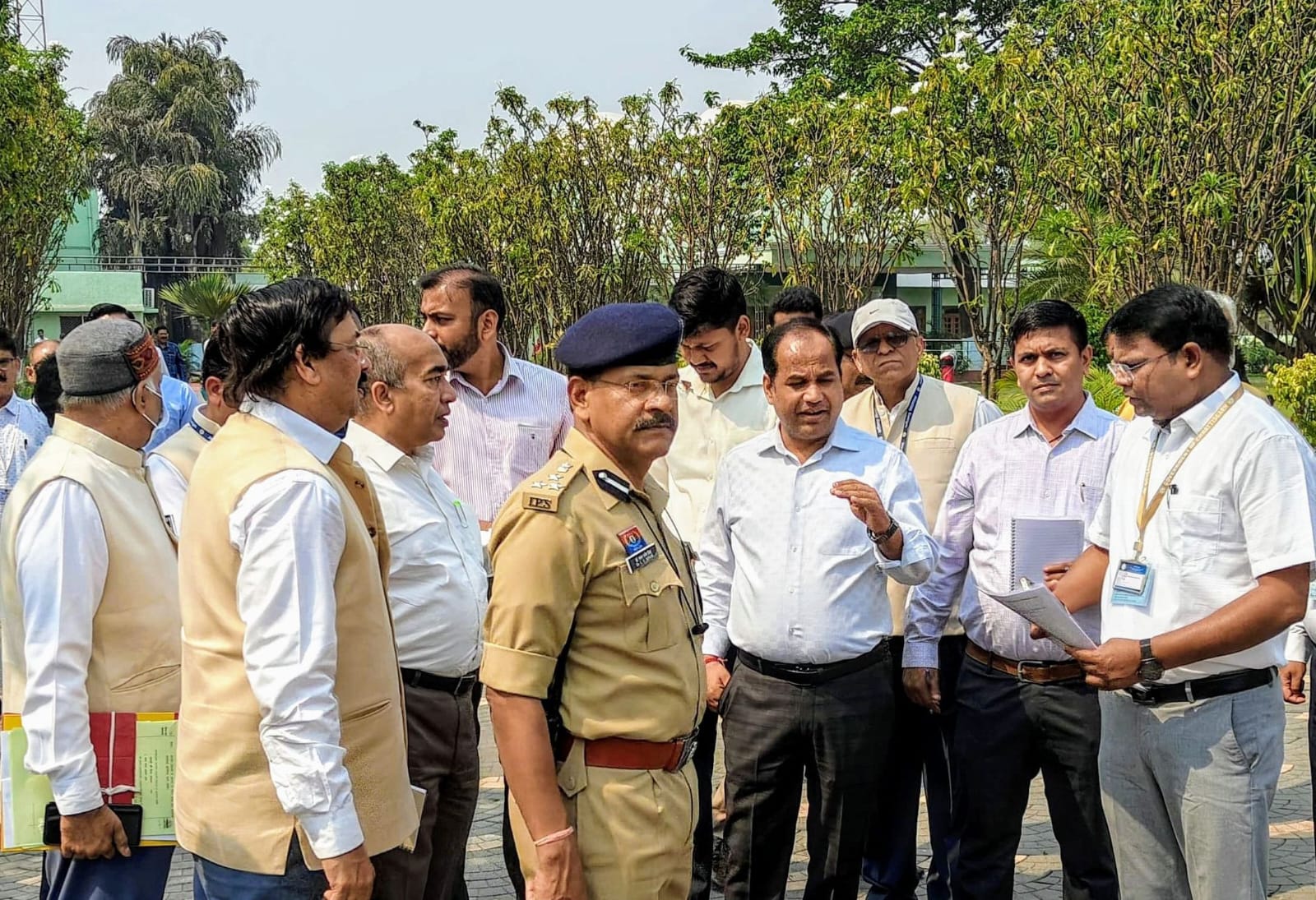 रायपुर : 24 को आएंगी राष्ट्रपति मुर्मु, कलेक्टर ने लिया तैयारियों का जायजा