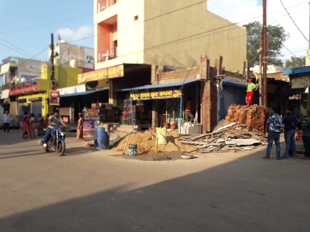 दुर्ग : महिला की दुकान पर अवैध कब्जा, इंसाफ के लिए भटक रही पीड़िता, नगर निगम और पुलिस विभाग पर गंभीर आरोप