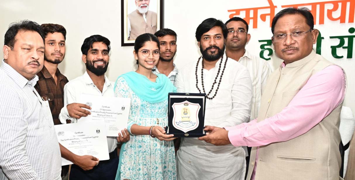 पंथी दल ने इजिप्ट में बिखेरी छत्तीसगढ़िया माटी की सुगंध, मुख्यमंत्री श्री साय ने दी बधाई और शुभकामनाएं